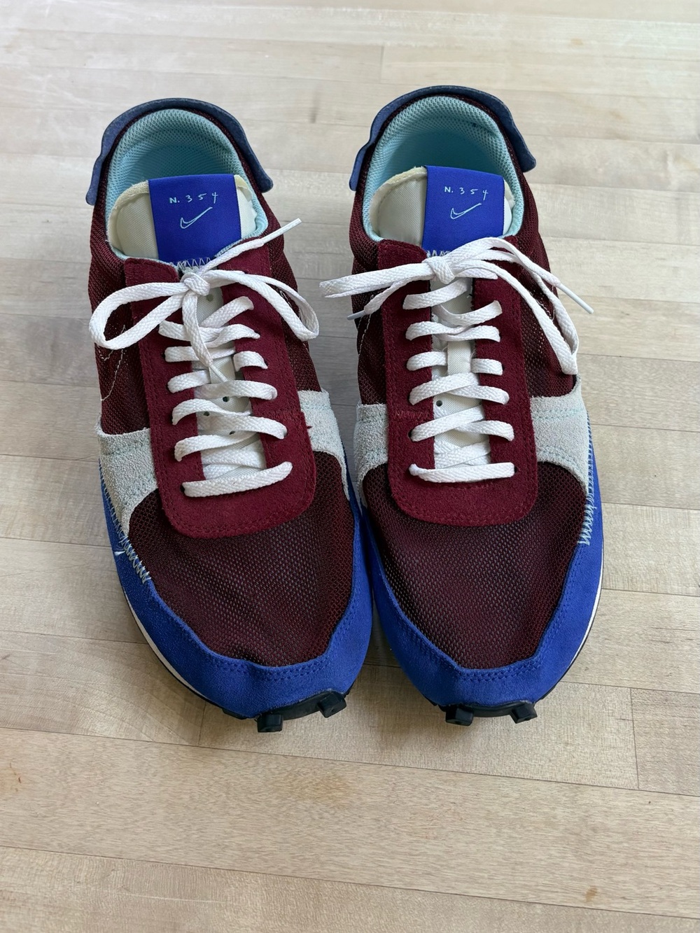 Nike Daybreak sneakers, size 10